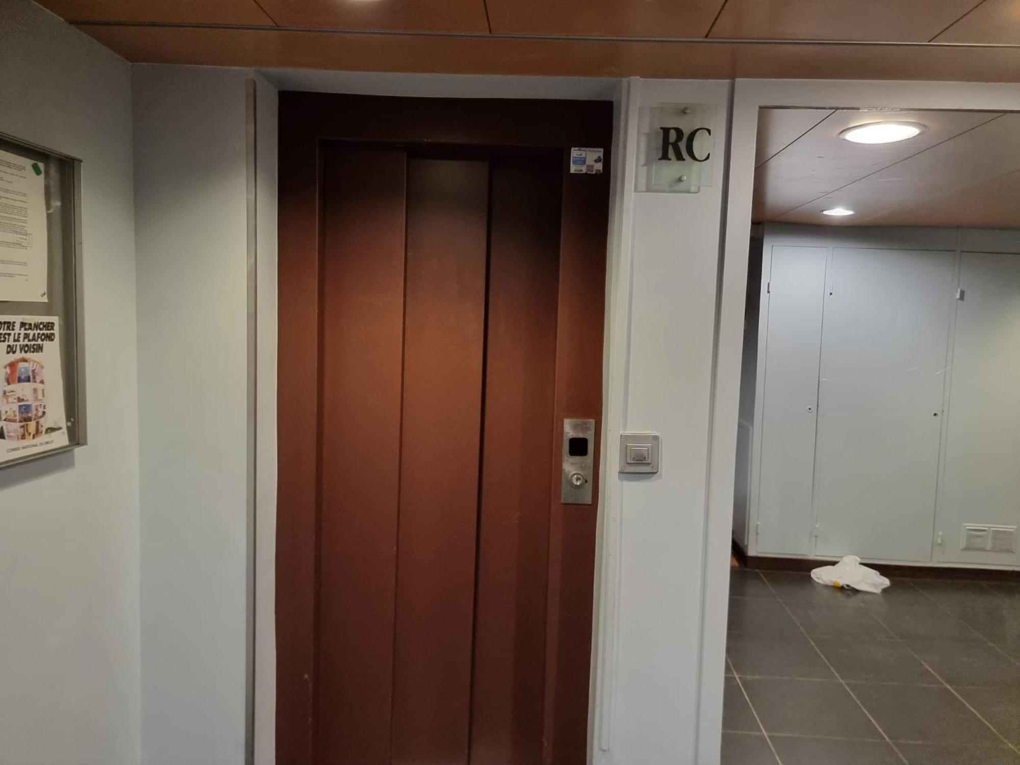Ina-Olivia F5 A Massy Hotel Massy  Bagian luar foto
